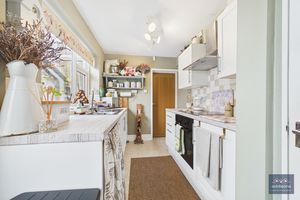 Photo 13- click for photo gallery